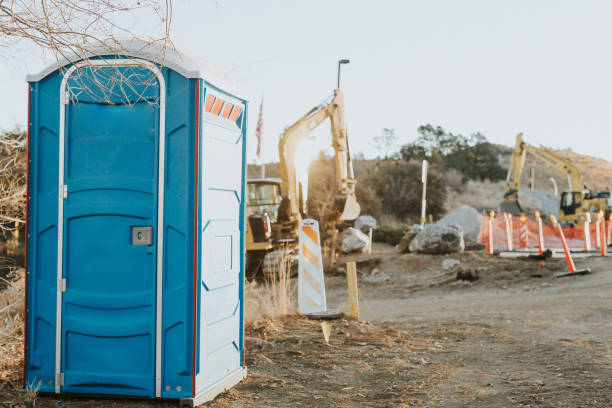 Best Portable toilet rental cost  in Fort Atkinson, WI