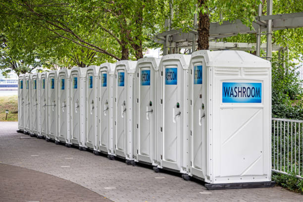 Best Affordable porta potty rental  in Fort Atkinson, WI