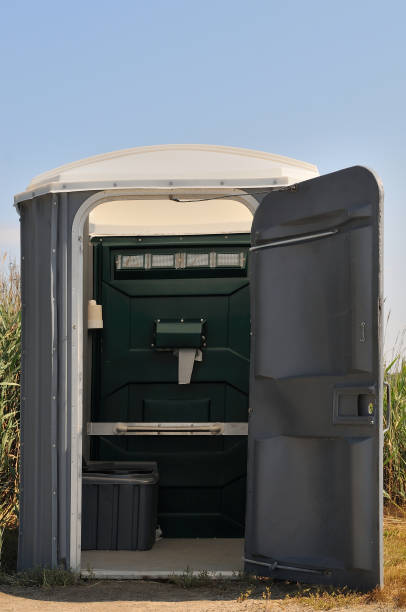 Best Porta potty delivery and setup  in Fort Atkinson, WI